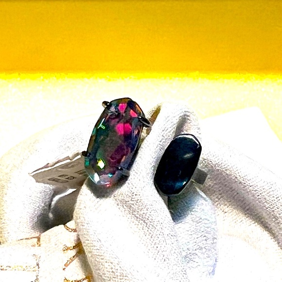 NWT Kendra Scott Pryde Ring Retired Indigo Dichroic & Navy Gunmetal SOLD OUT!! - Picture 7 of 12